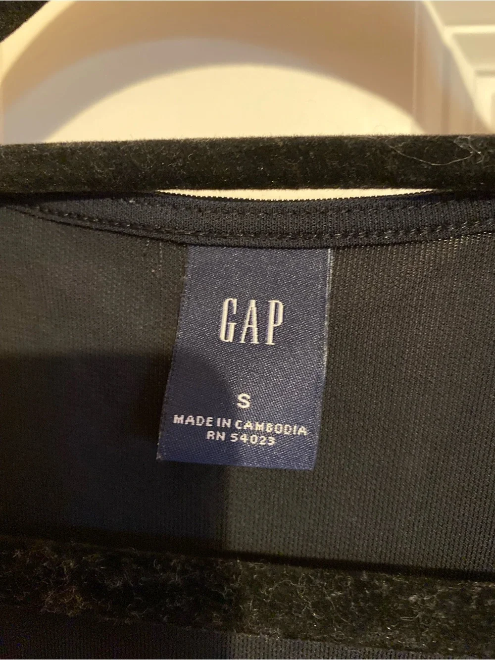 GAP black beach swimsuit cover up, size small
